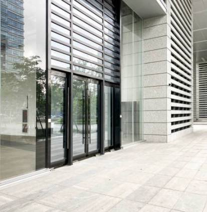 WhatsApp Image 2025-10-06 at 18.35.55 (1)